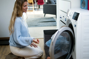 Mesin Cuci dan Mesin Pengering Laundry
