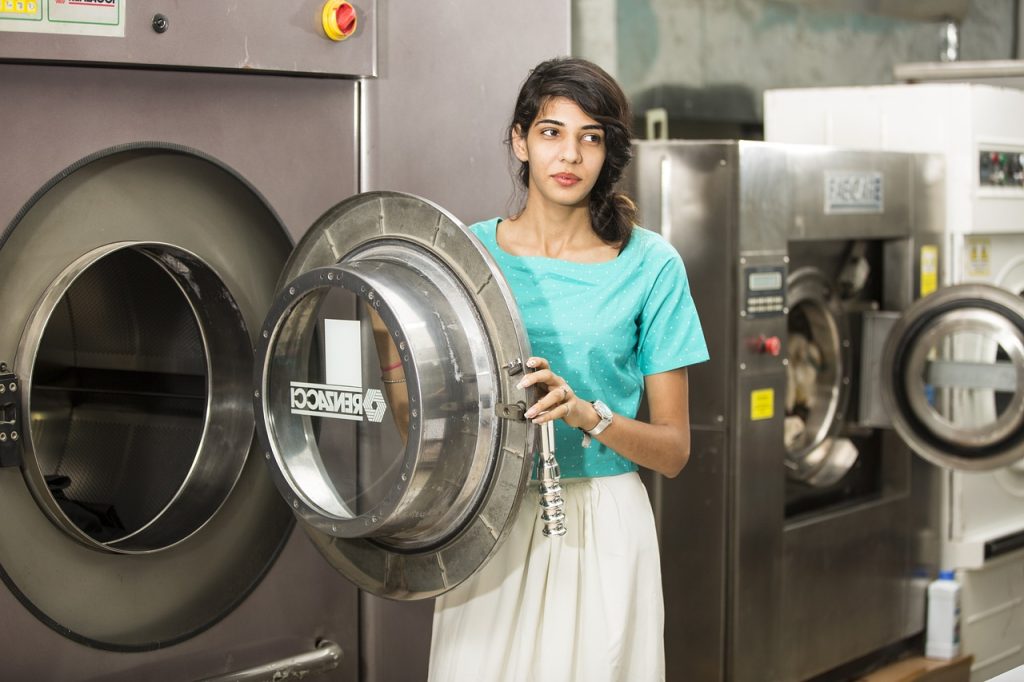 cara agar usaha laundry ramai